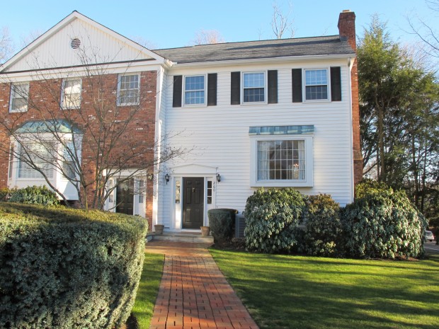 New Norwalk Rd front shot